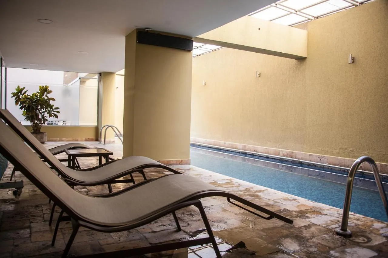 Deluxe Apartment Metroplaza 키토